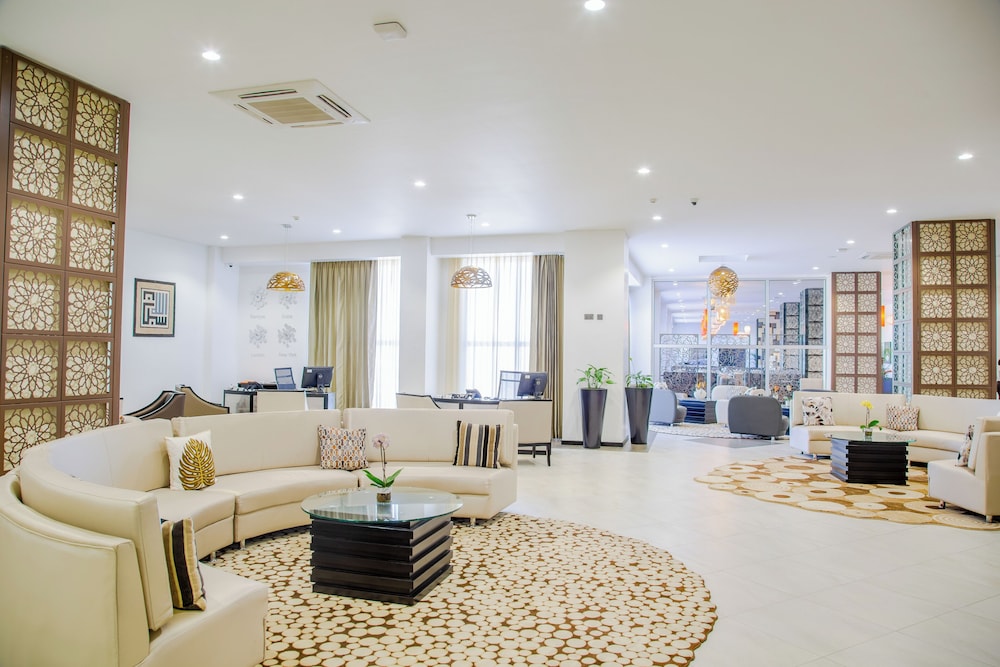Amaryllis Hotel 13/30