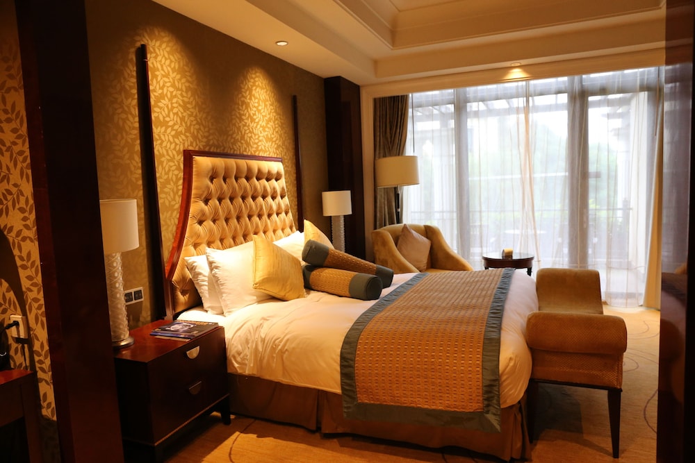 Hotel Shanghai Sheshan Oriental - Handwritten Collection 12/32