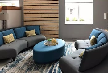 Quality Inn and Suites Roanoke Fort Worth North TX 28/46