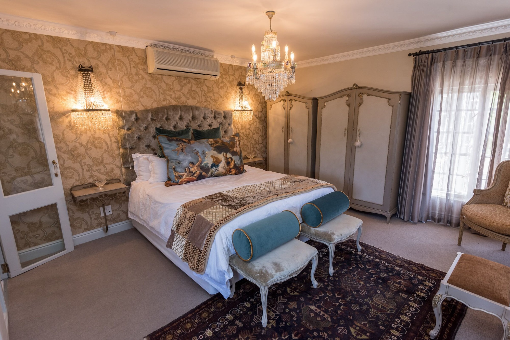 King Bed