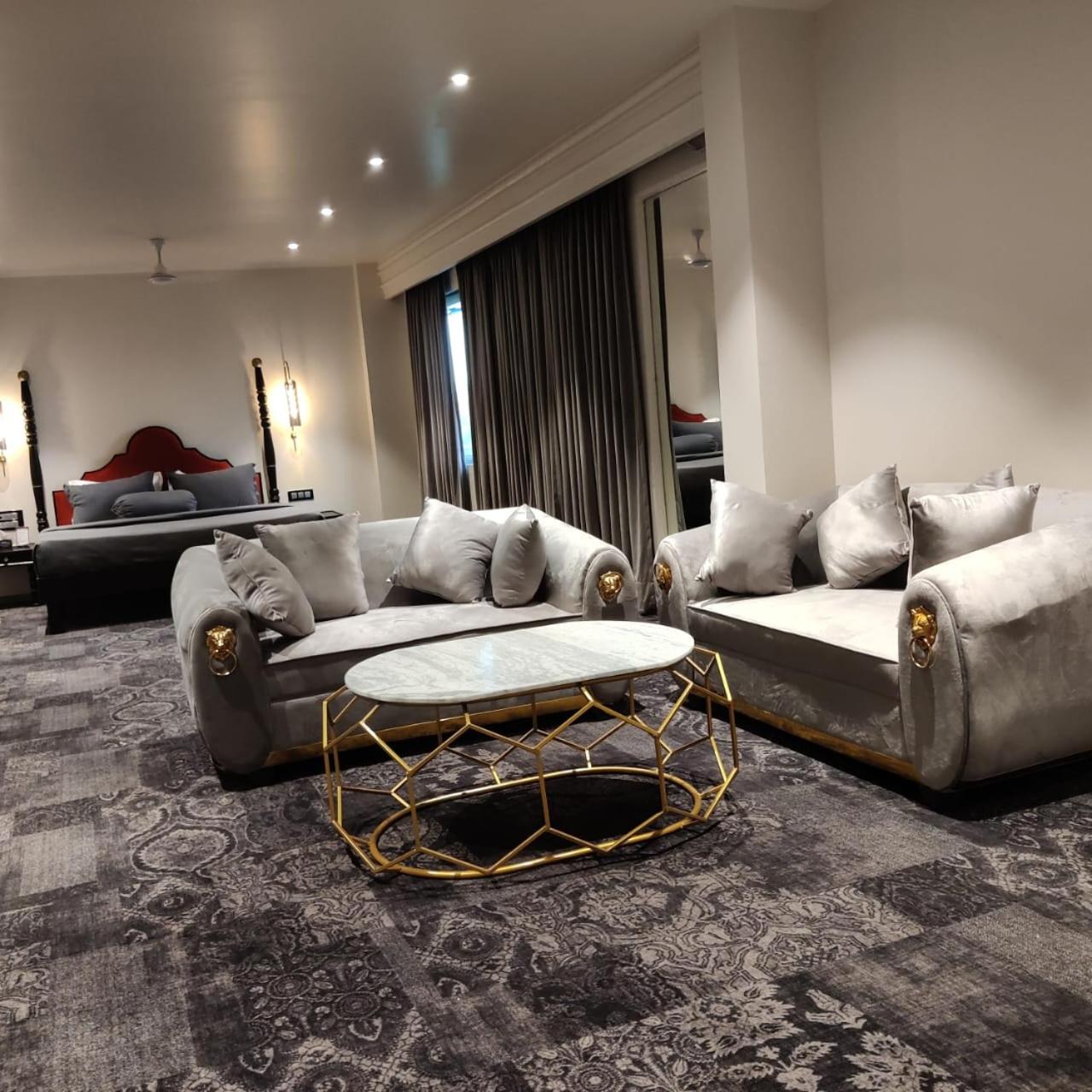 The Saga hotel 21/45