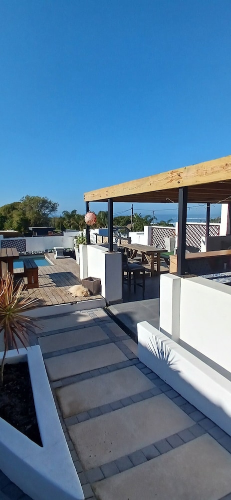 Reef View Bnb 43/50