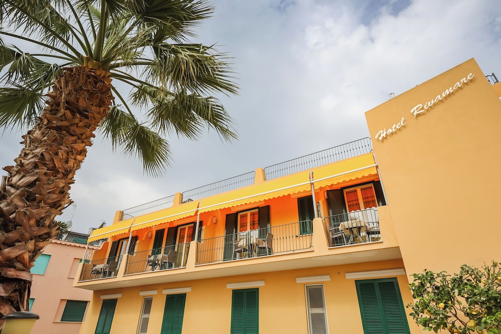 Hotel Rivamare 5/54
