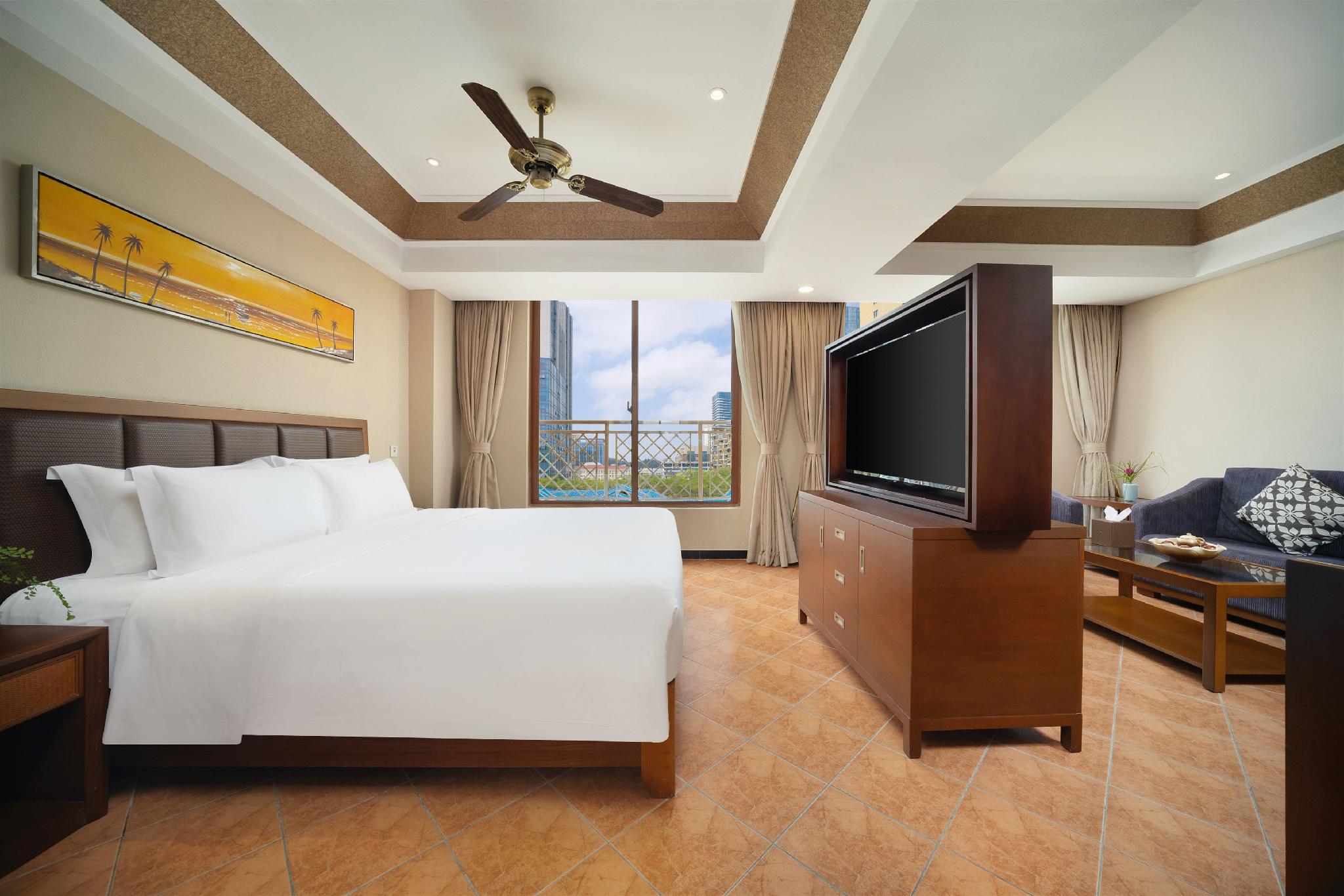 Room, King Bed