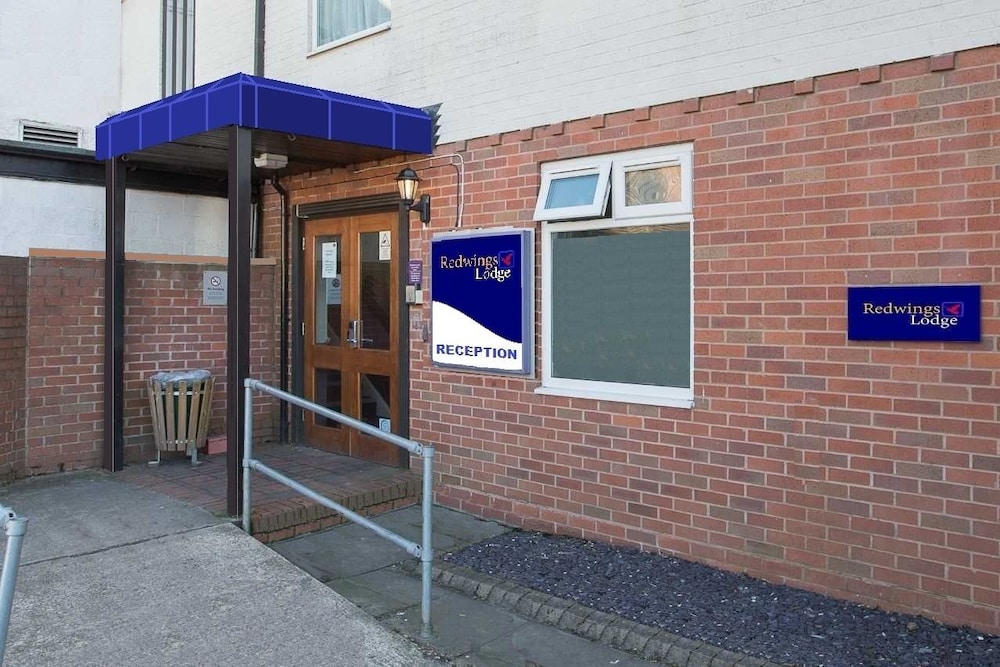 Redwings Lodge Solihull 23/44