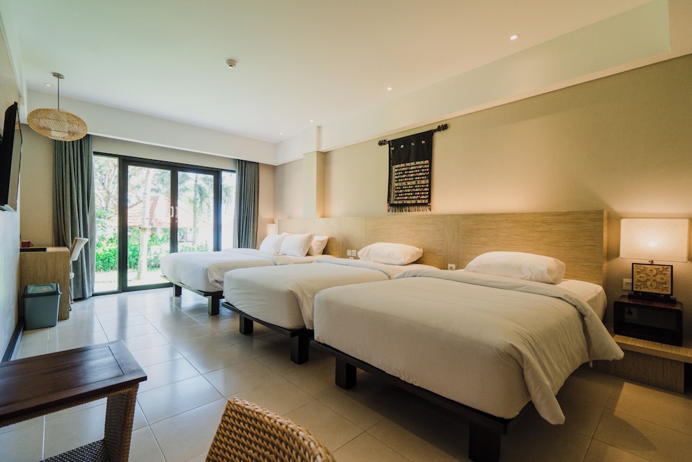 Bintang Flores Hotel 33/65