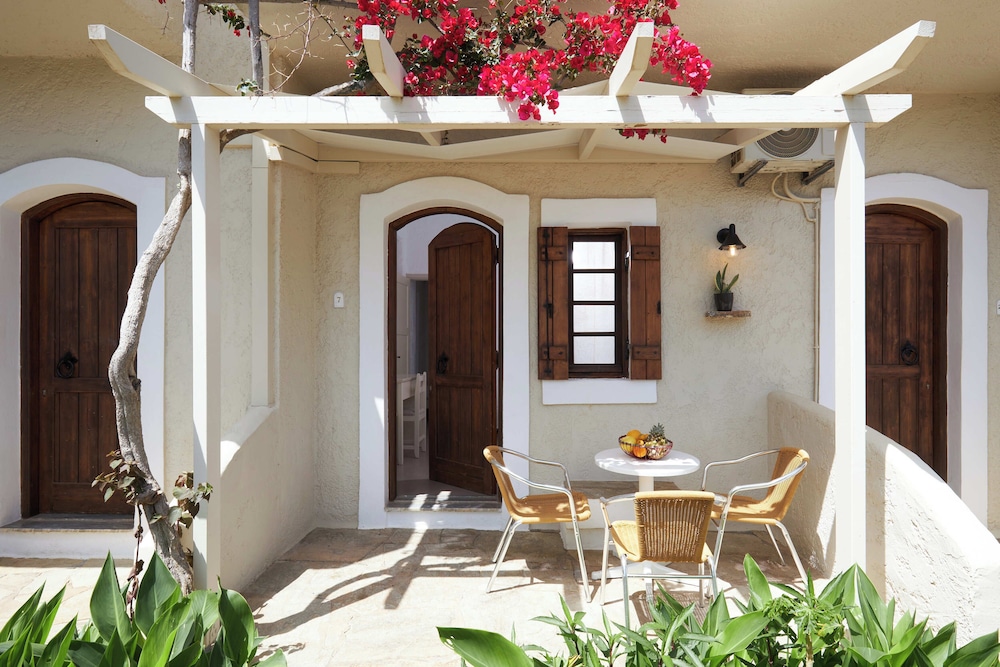 Malia Studios Apartments Malia 12/75