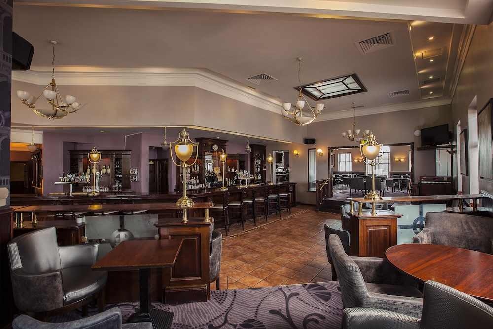 Talbot Hotel Midleton 36/60
