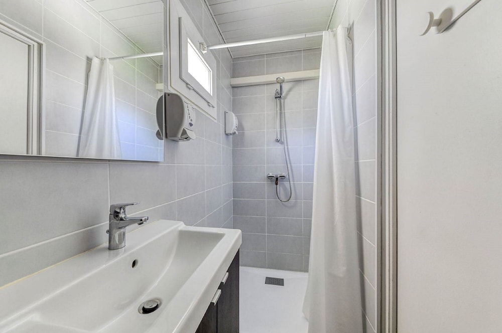 Vila Hotel 26/32