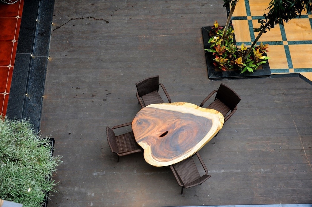 The Summer House, Pachmarhi - AM Hotel Kollection 33/60