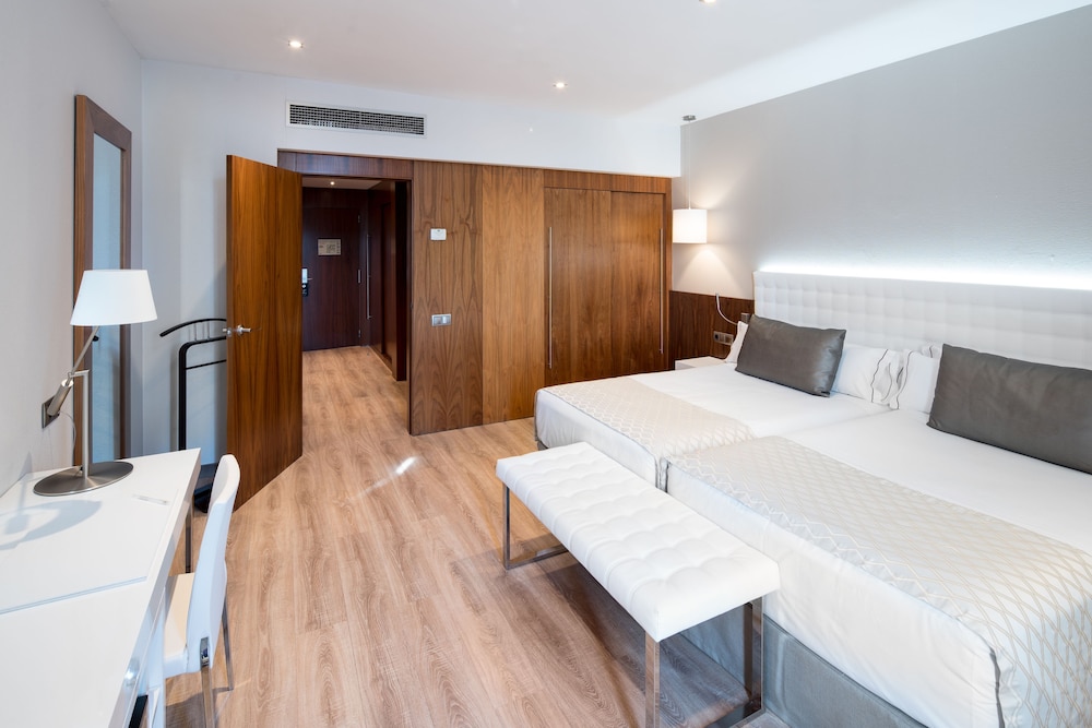 Hotel Catalonia Ramblas 13/70