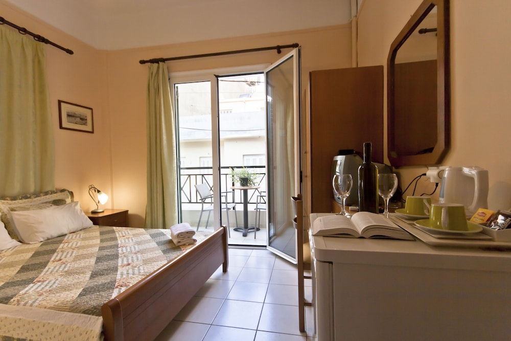 Mirabello Hotel 8/43