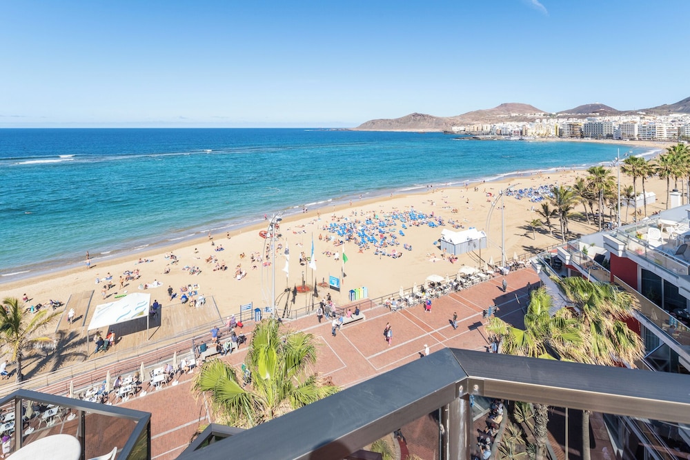 Colon Playa 71/74