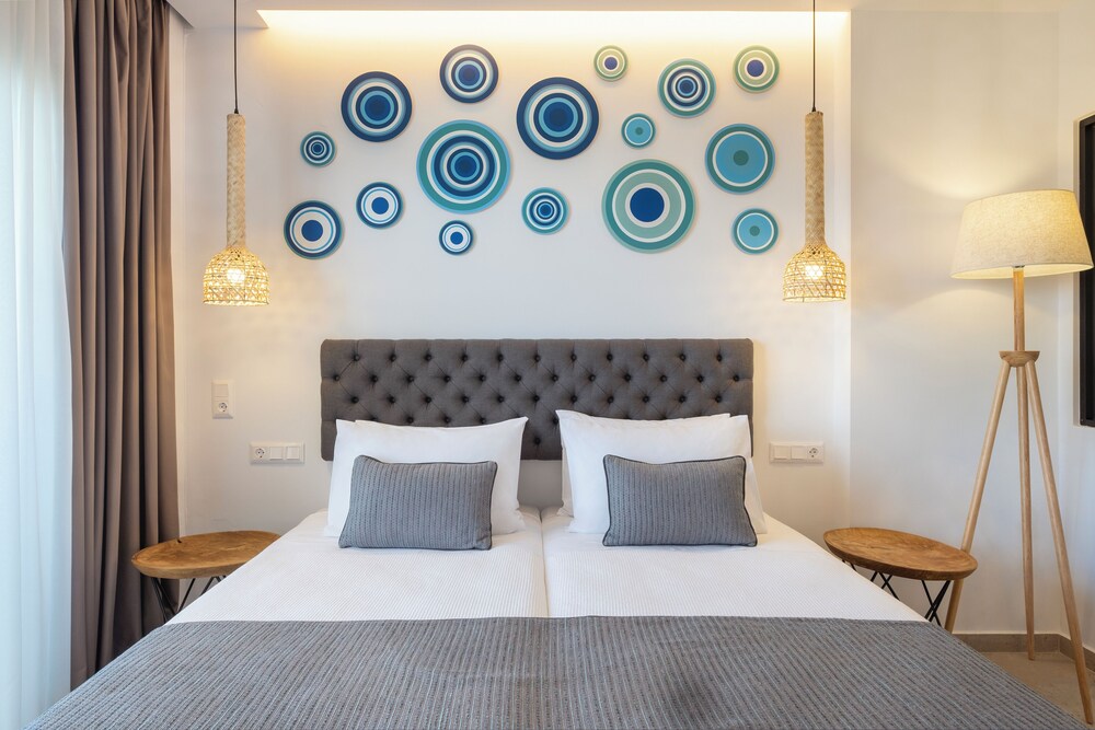SUPERIOR, DOUBLE BED, SEA VIEW