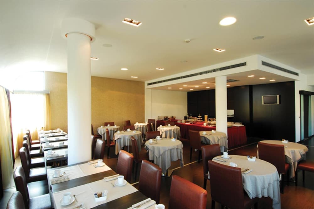 Hotel Cosmopolitan 35/42