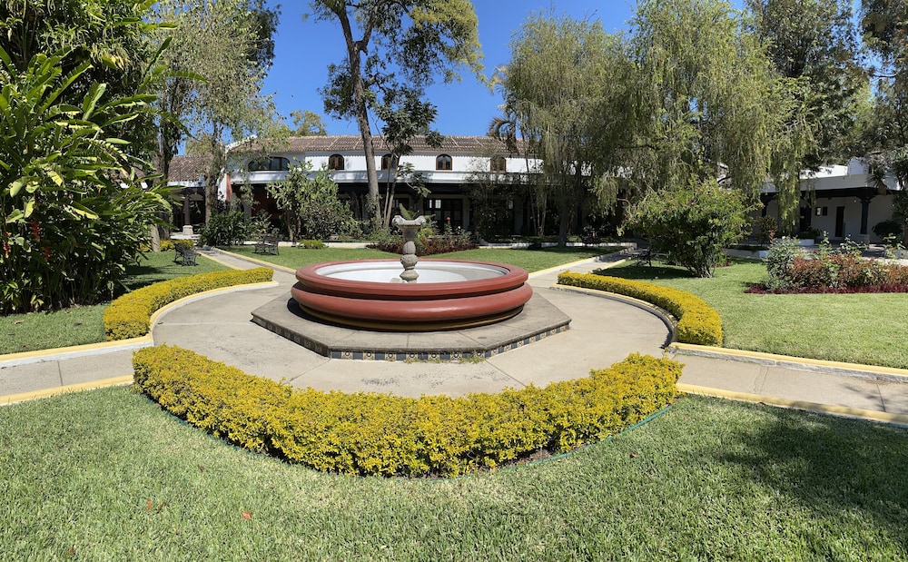 VILLA COLONIAL 41/49