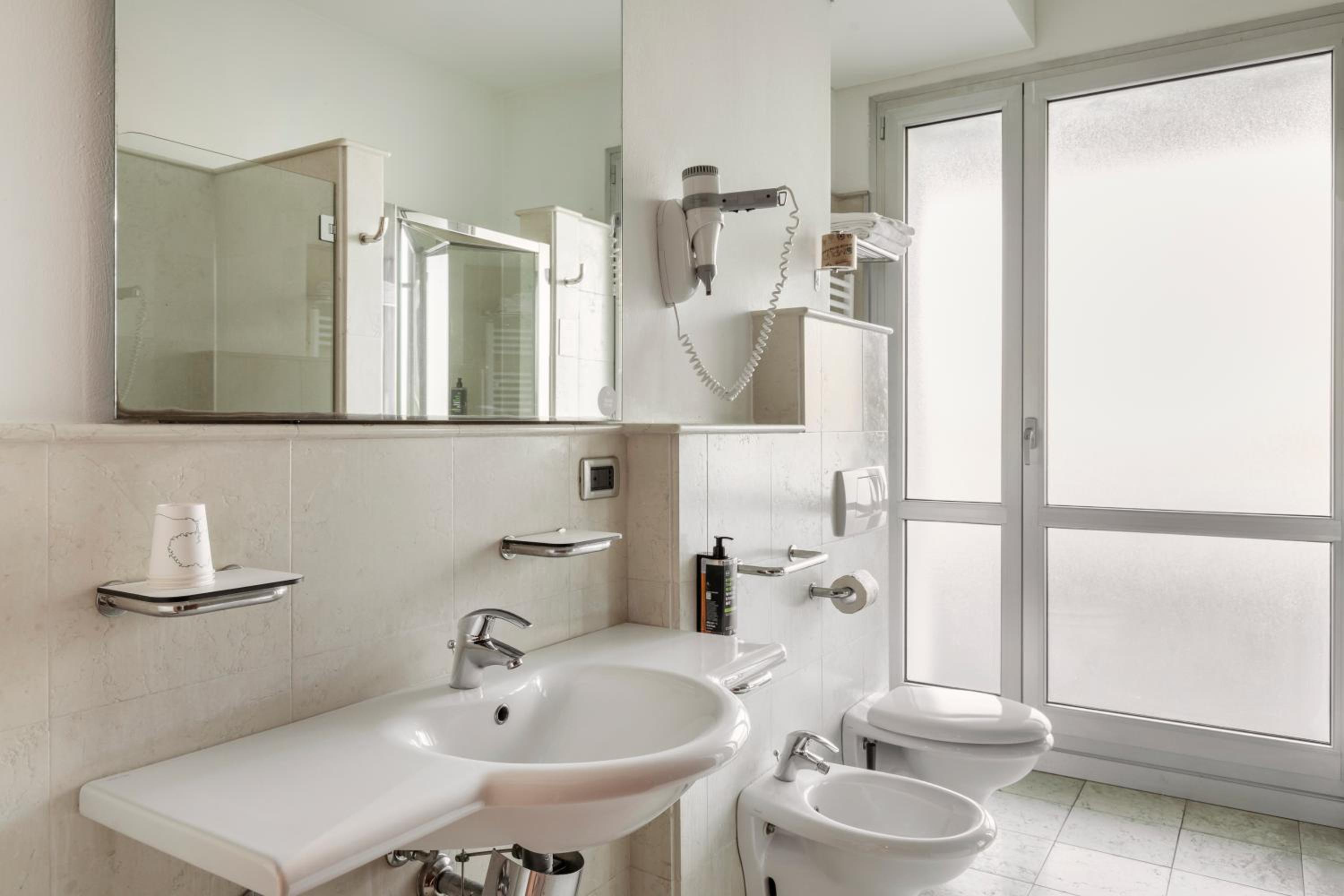 غرفة ثلاثية، B&B Hotel Modena 10/10