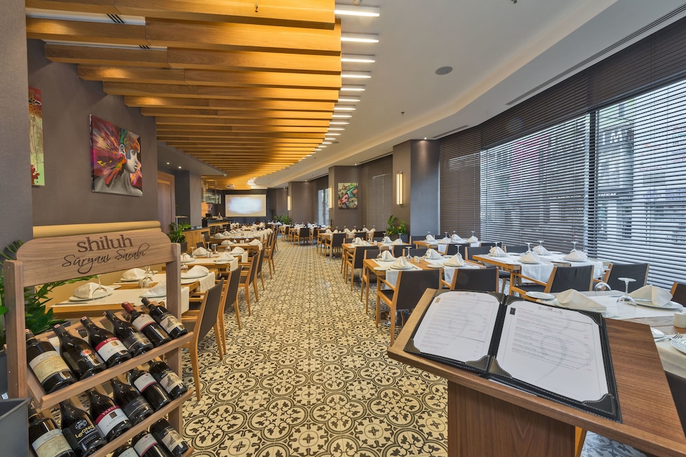 Istanbul Dora Hotel 52/66