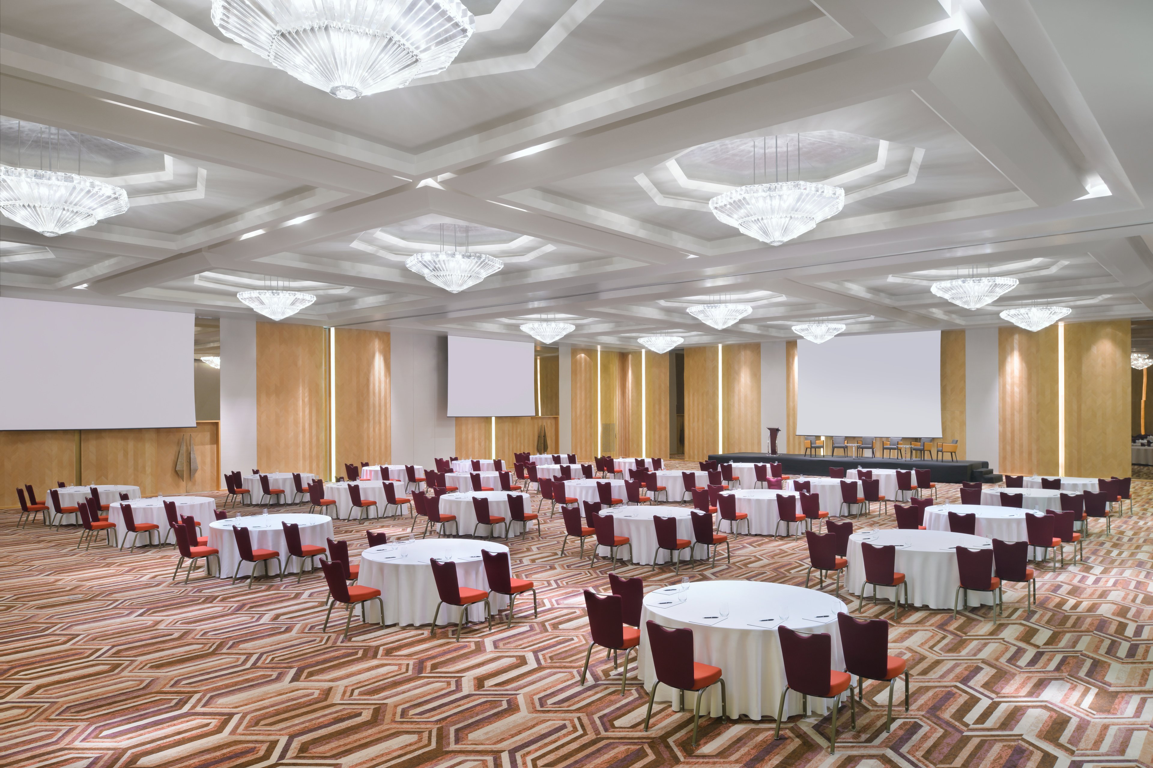 InterContinental Luanda Miramar 58/68
