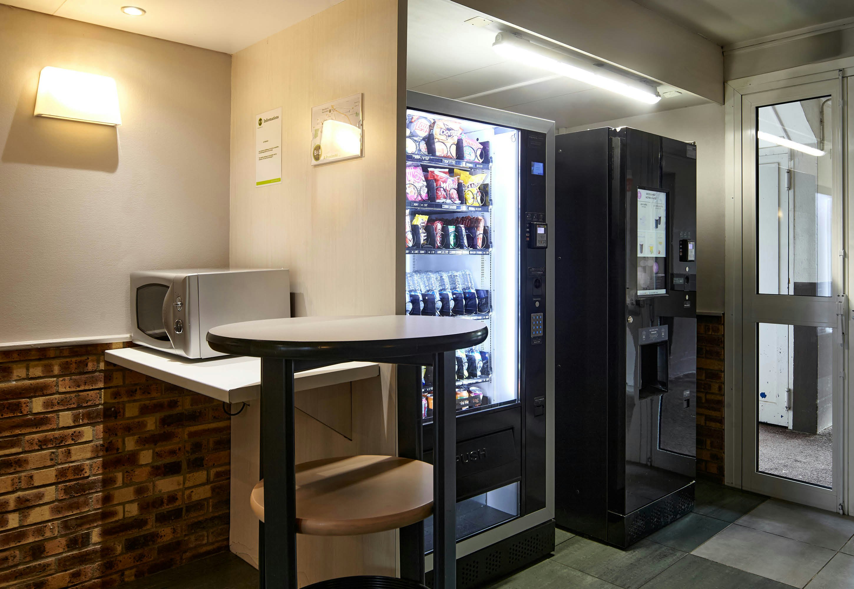 B&B HOTEL Saclay 9/32