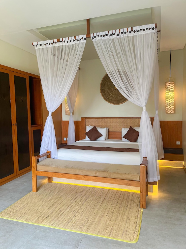 Maharaja Villas Seminyak 18/50