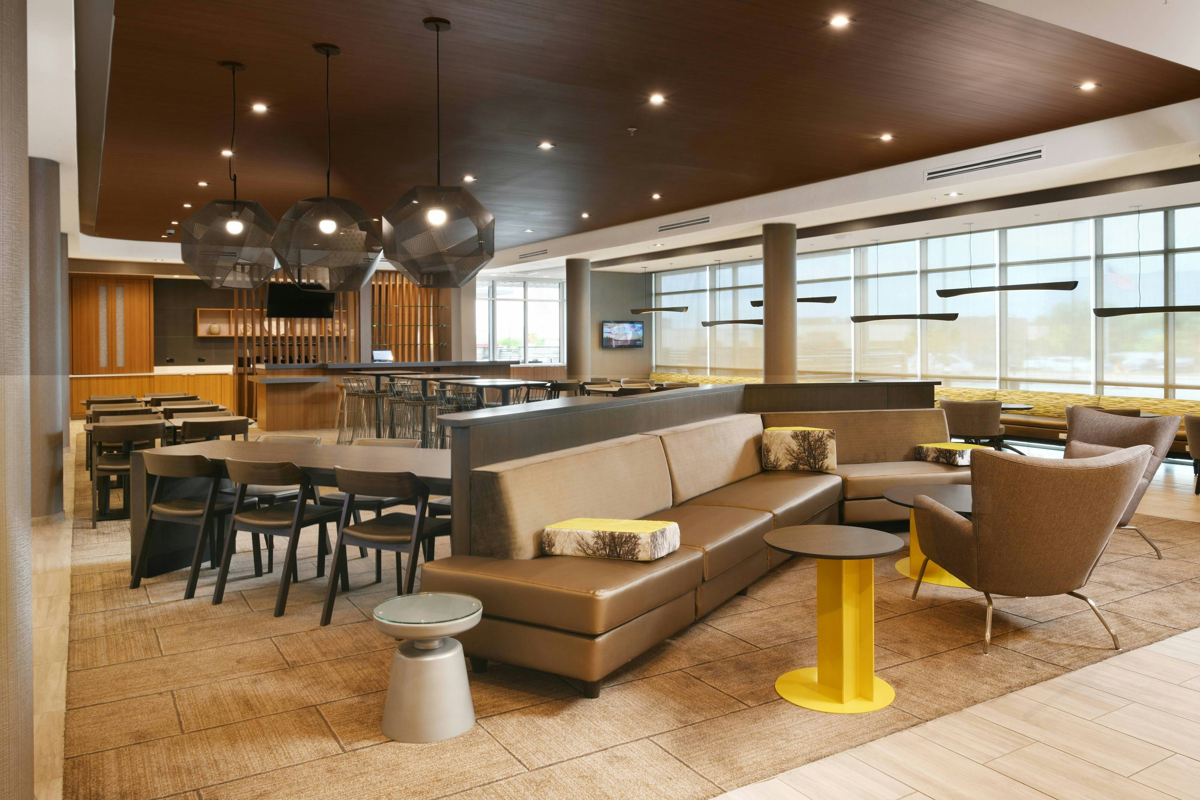 Springhill Suites By Marriott Dallas Dfw Airport South/Centreport 5/6