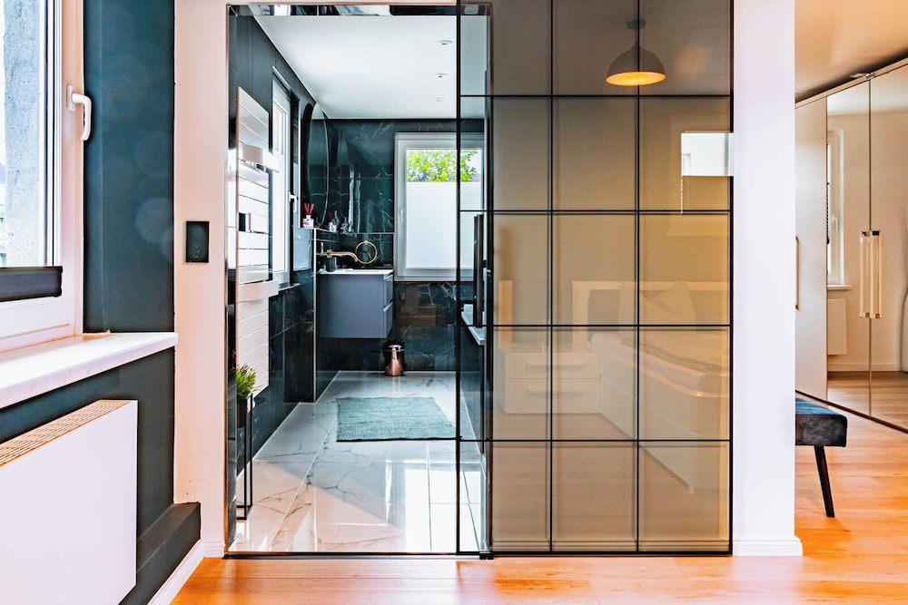 Haus Shiralee 50/50