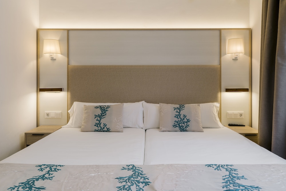 Alua Suites Las Rocas 27/82
