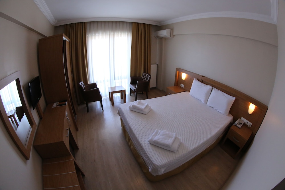 Turkuaz Beach Hotel 16/49
