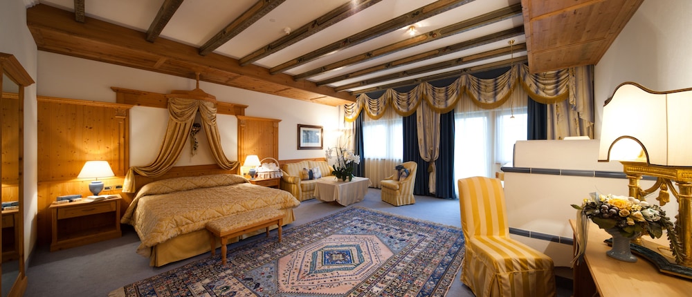 Hotel Sassongher 16/47