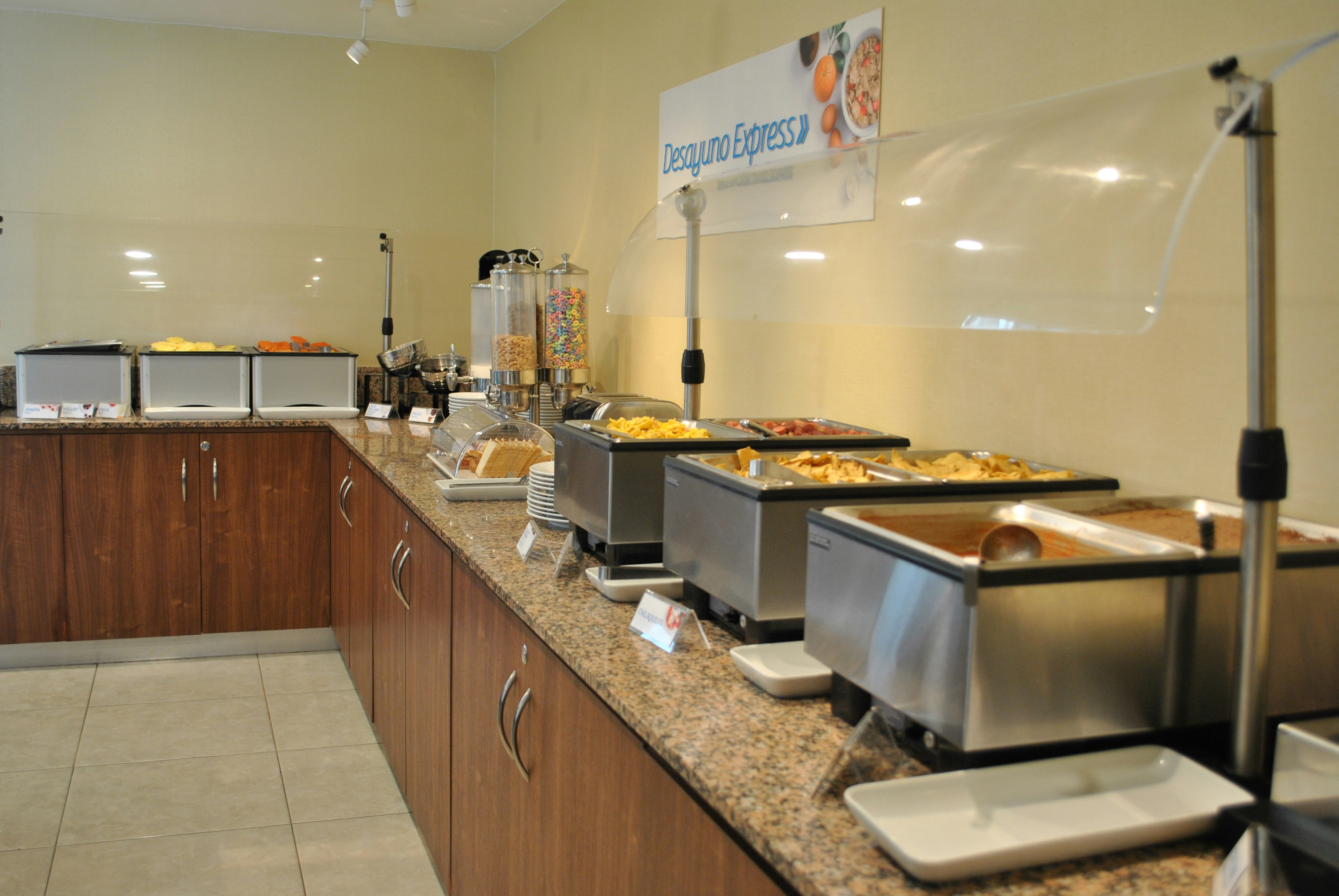 Holiday Inn Express Toluca 33/48