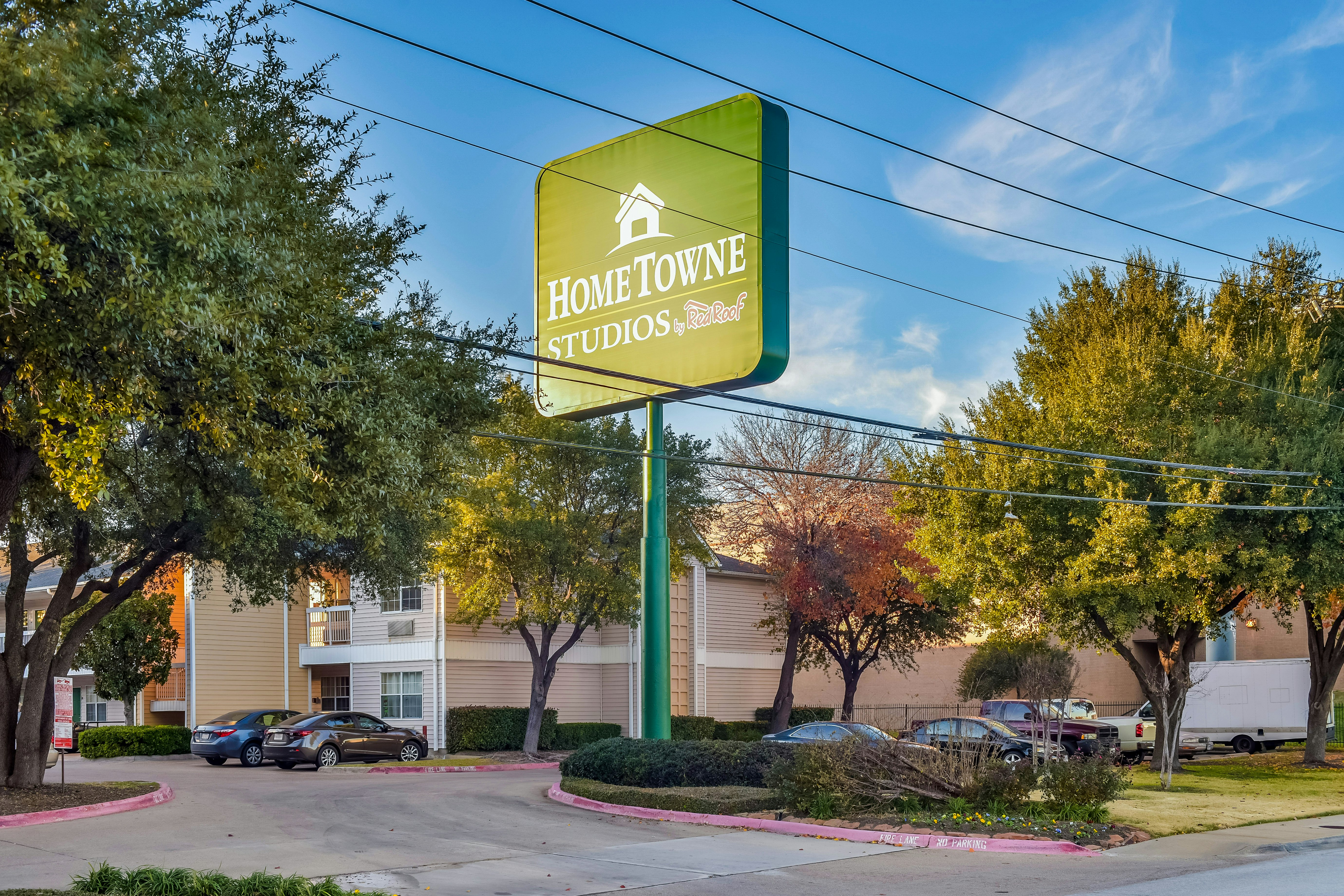 Hometowne Studios Dallas - North Addison/Tollway 14/16