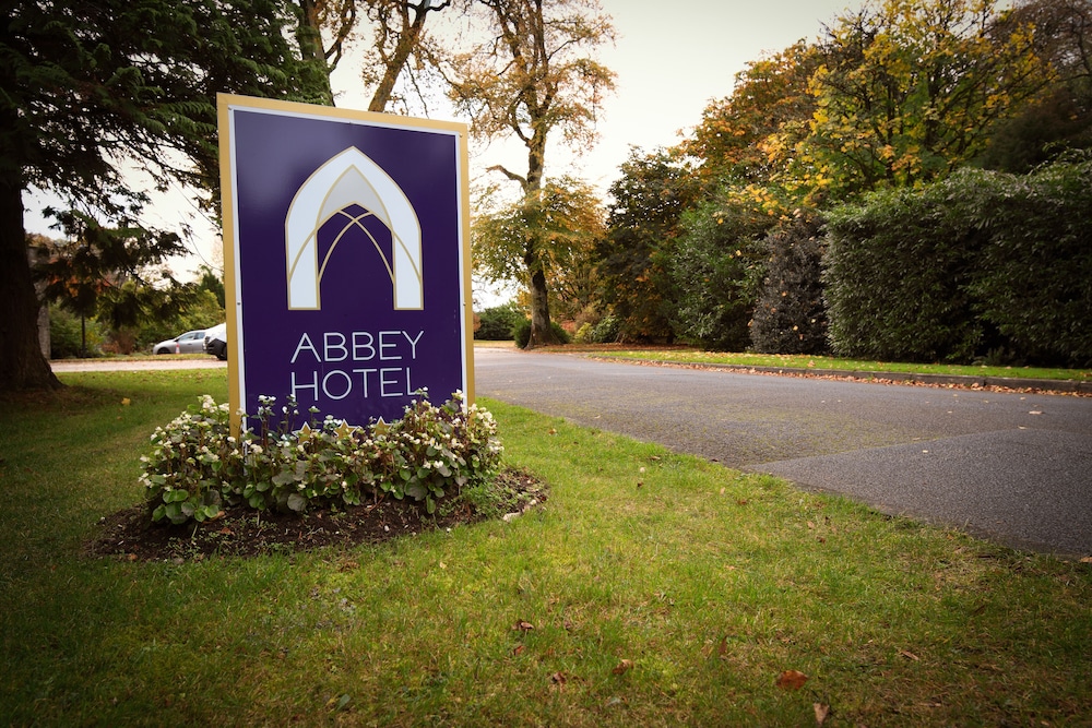 Abbey Hotel Roscommon 65/65