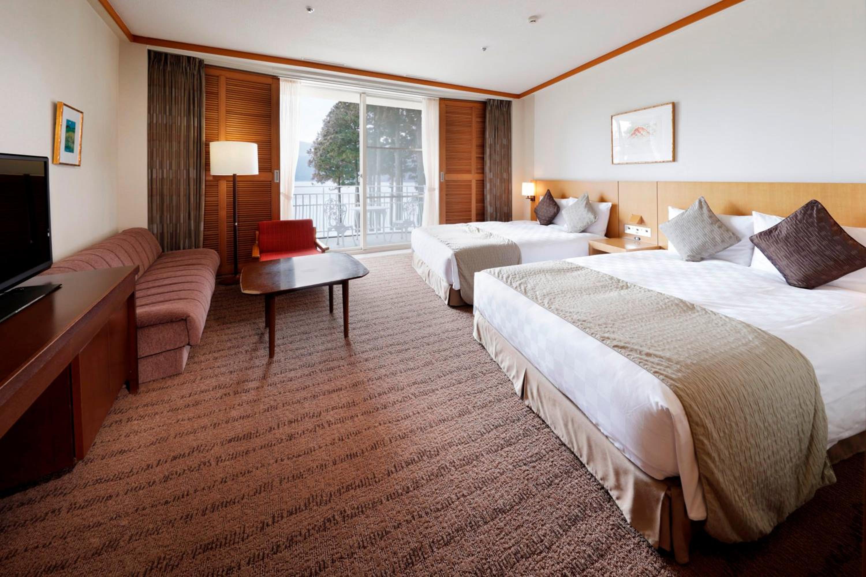 Room, Triple, Lake View
