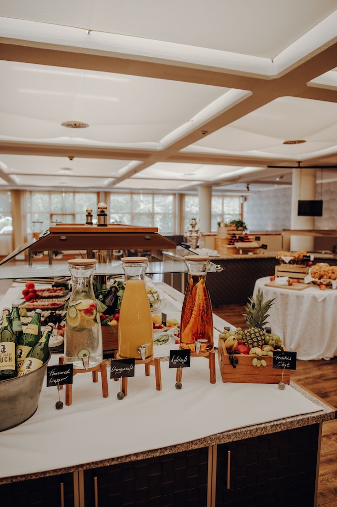 PARKHOTEL BRUNAUER 51/56