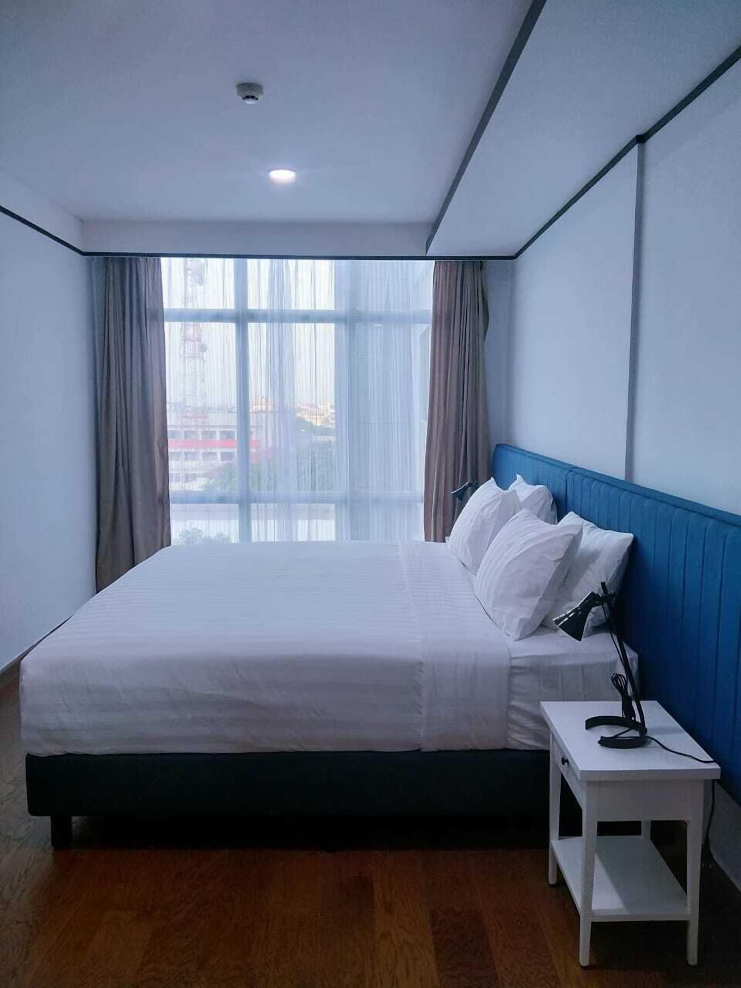 1 Bedroom, Suite, King Bed