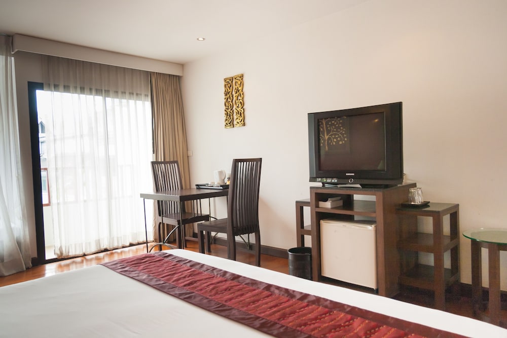 Bp Chiangmai City Hotel 28/32