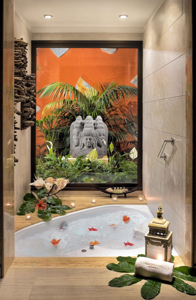 Royal Garden Villas & Spa 34/80