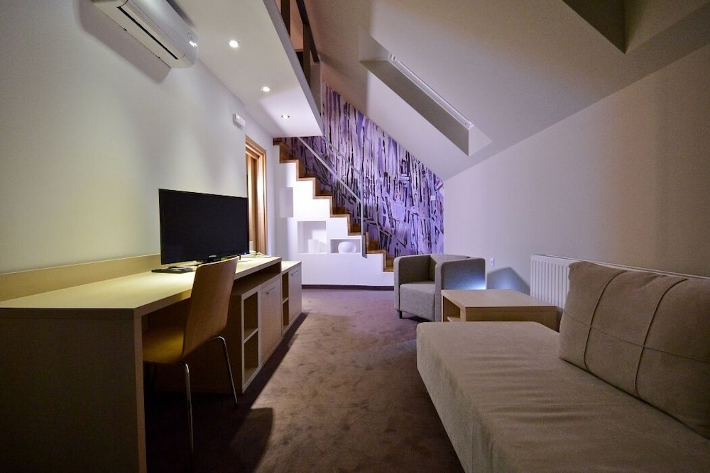 Artloft Hotel 34/72