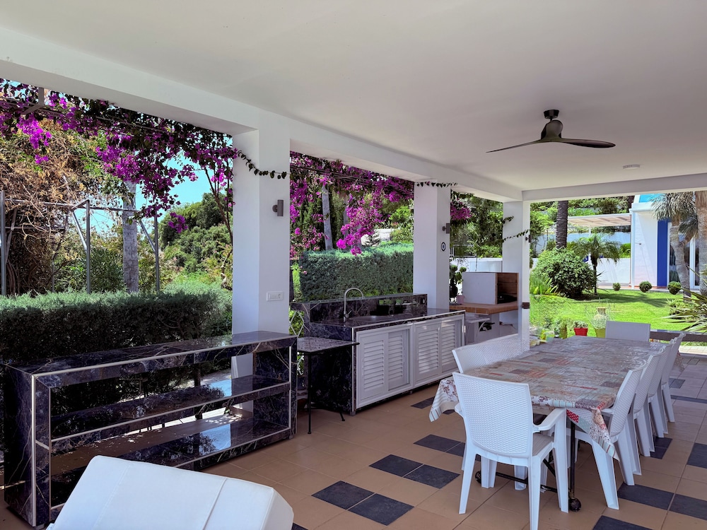 GRANDE DAME VILLA - RHODES 38/50
