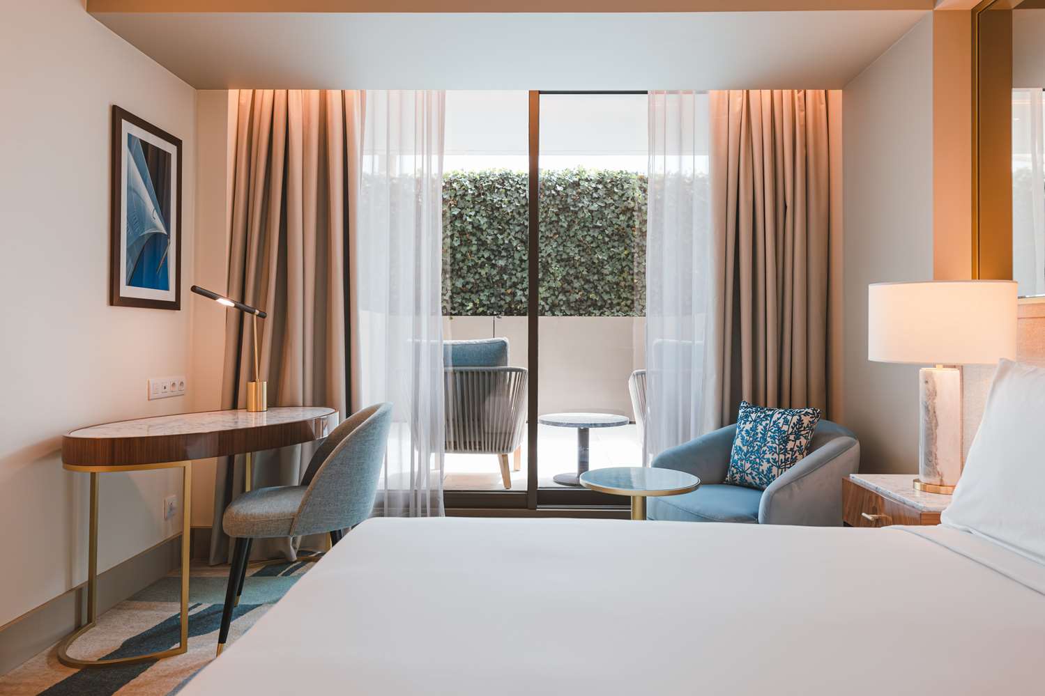 Room, King Bed, Patio