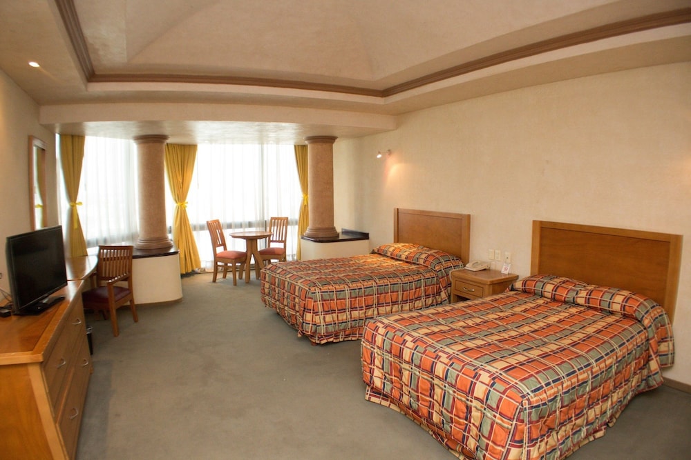 Hotel Florencia 24/47