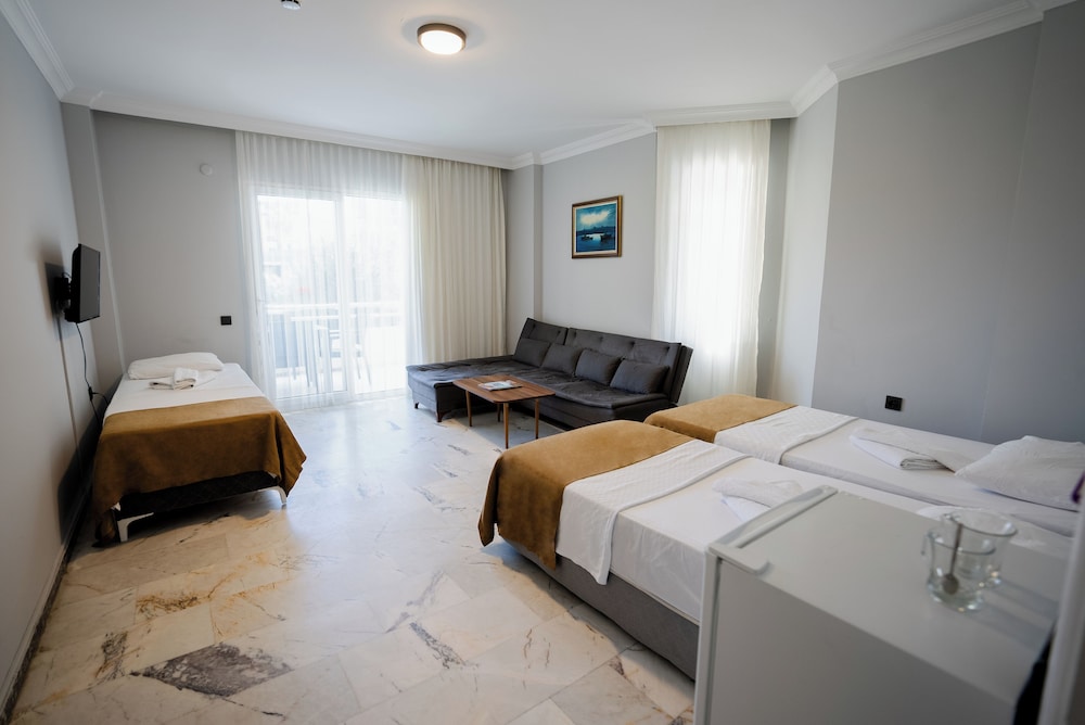 Sav-ir Suit Otel 7/30