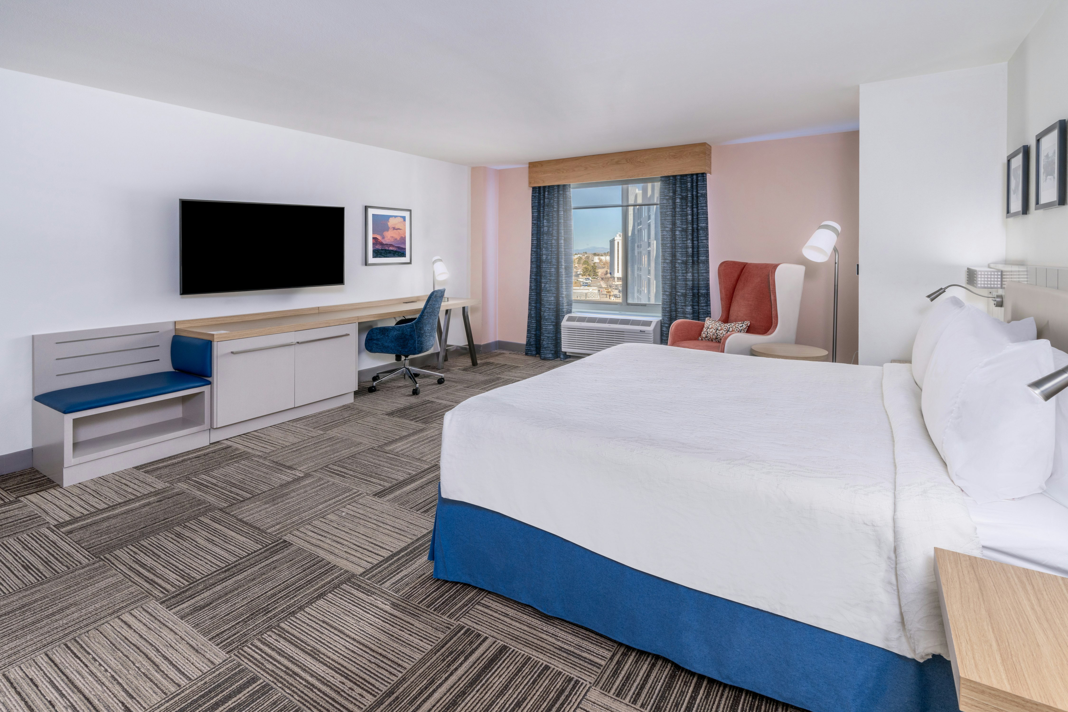 ROOM, KING BED, ACCESSIBLE