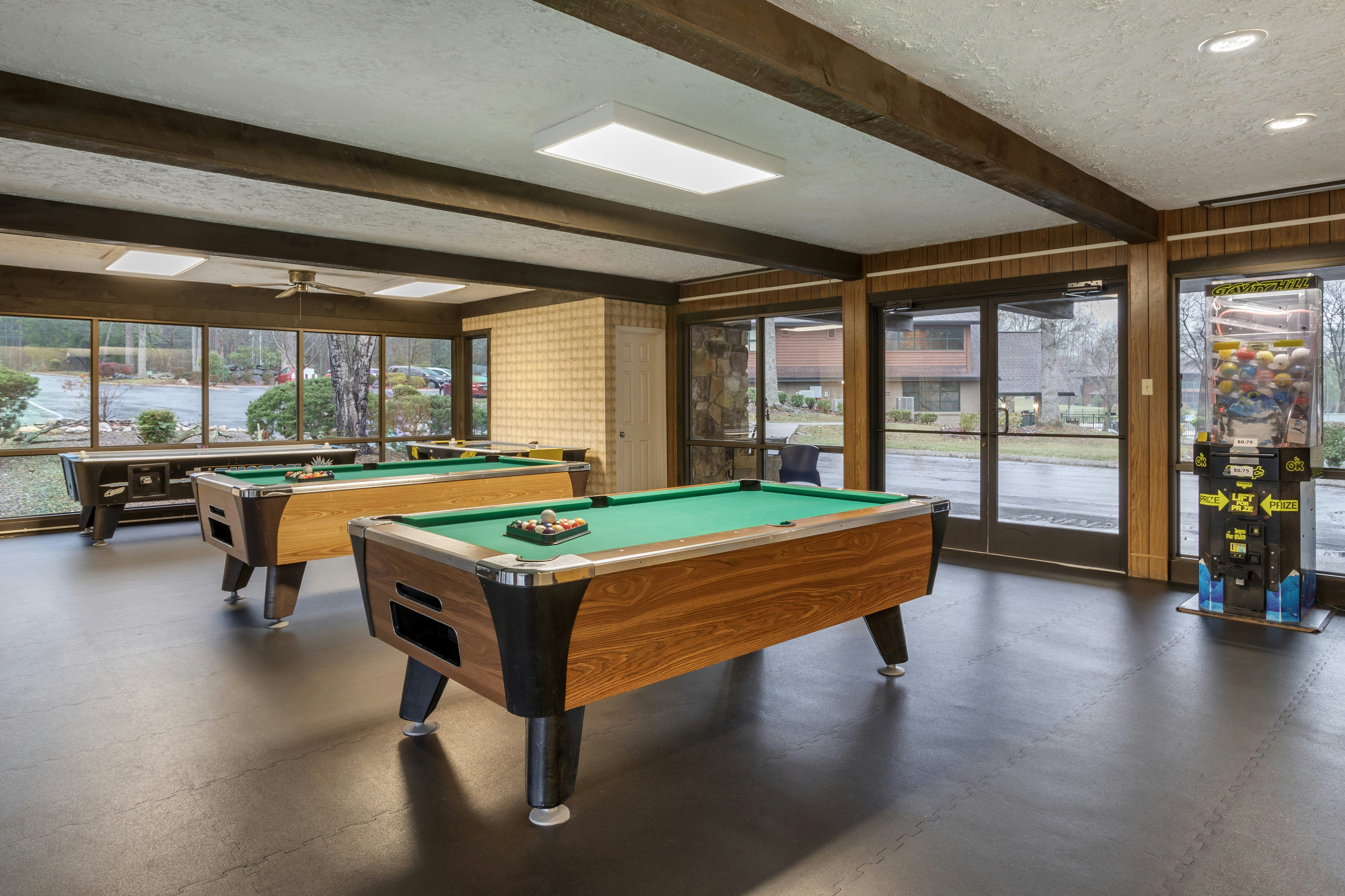 Hilton Vacation Club Bent Creek Golf Village Gatlinburg 12/53