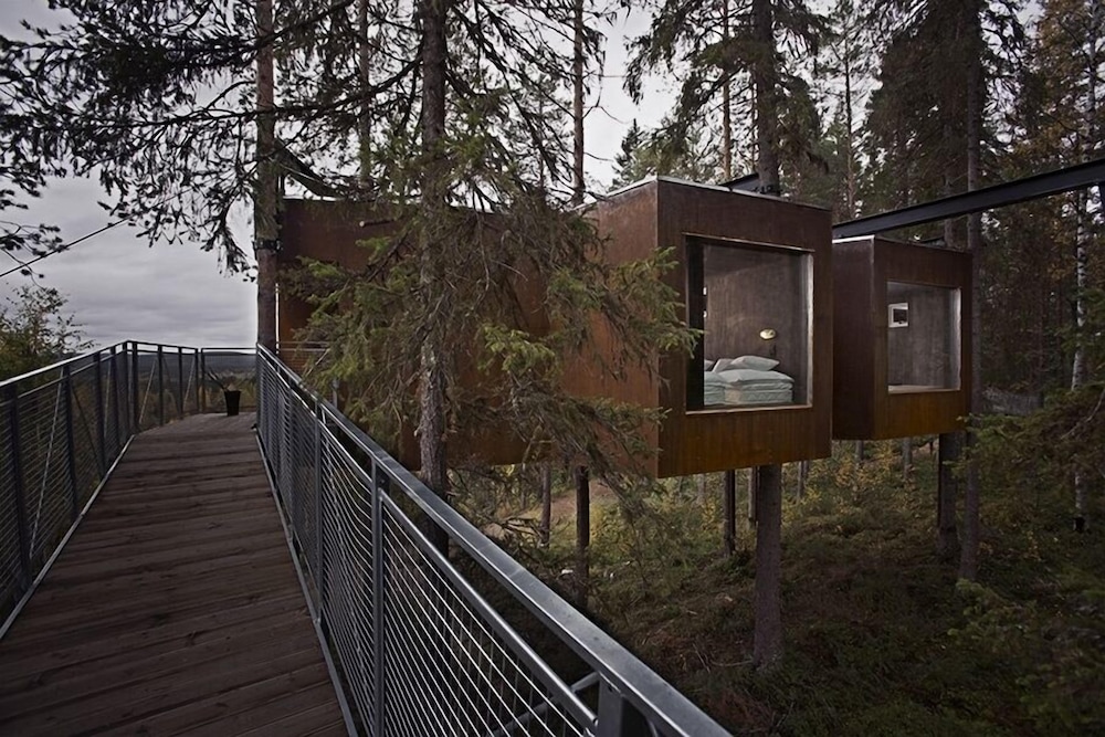 Treehotel (ex Brittas Pensionat) 3/39