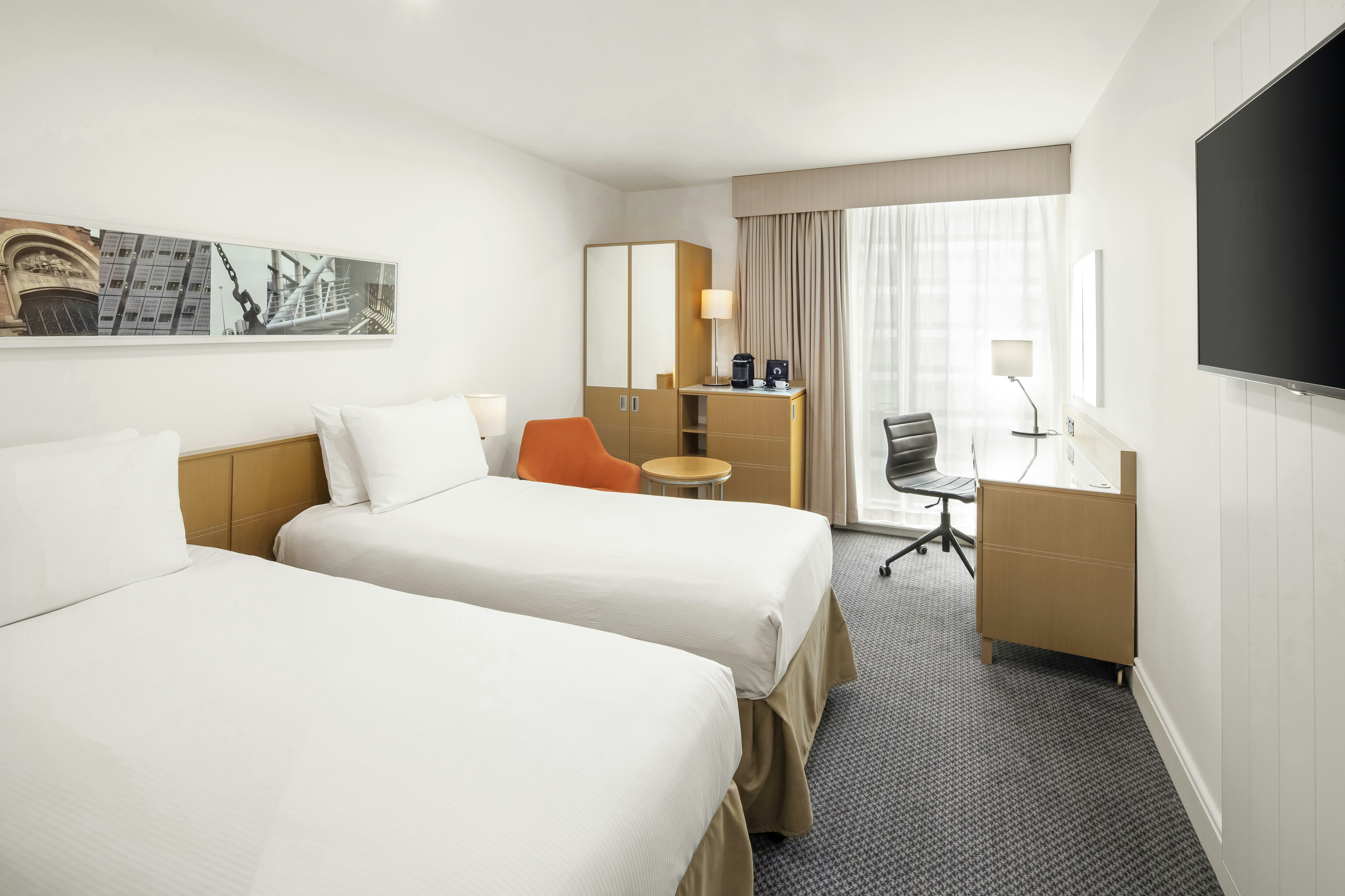 DoubleTree by Hilton Manchester - Piccadilly 7/51