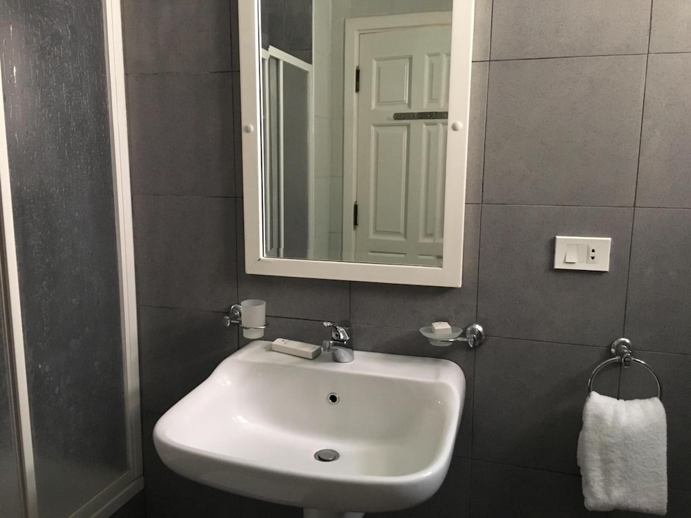 E-Just Hotel Bog El Arab Alexandria 34/36