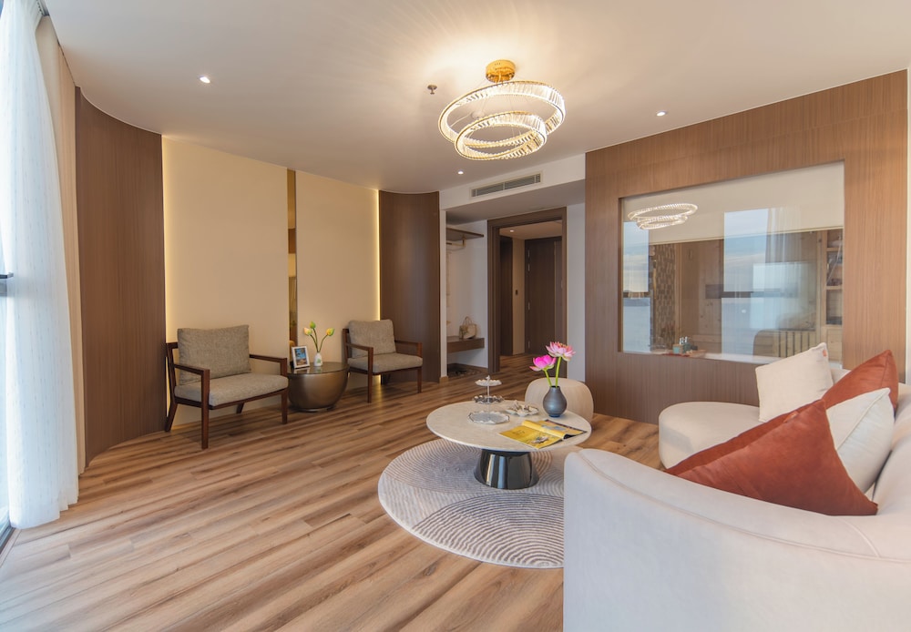 Starcity Bayfront Nha Trang Hotel 49/76
