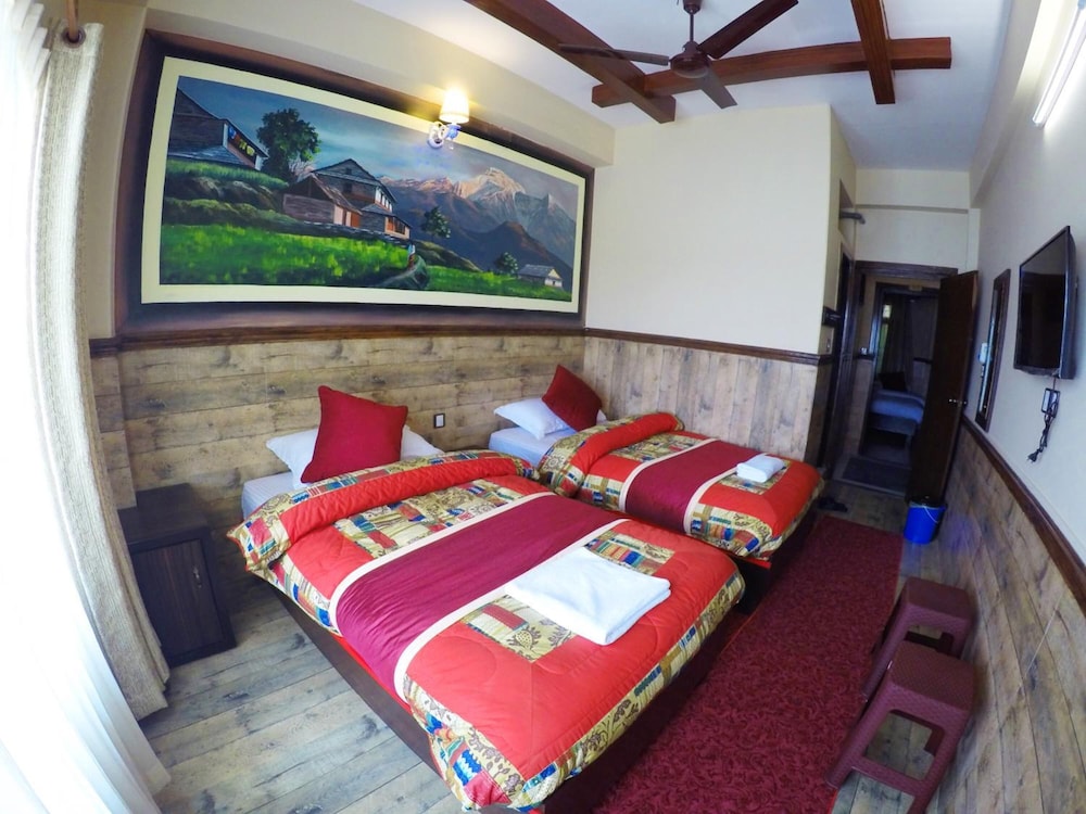 Hotel Forest Lake Backpackers' Hostel 11/25